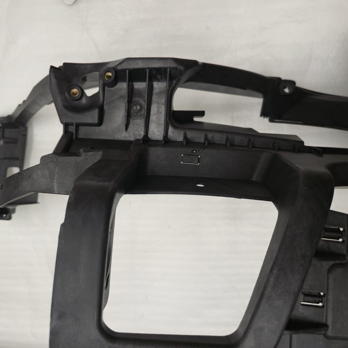 Can-Am Spyder F3 LH Console Support – 708400170