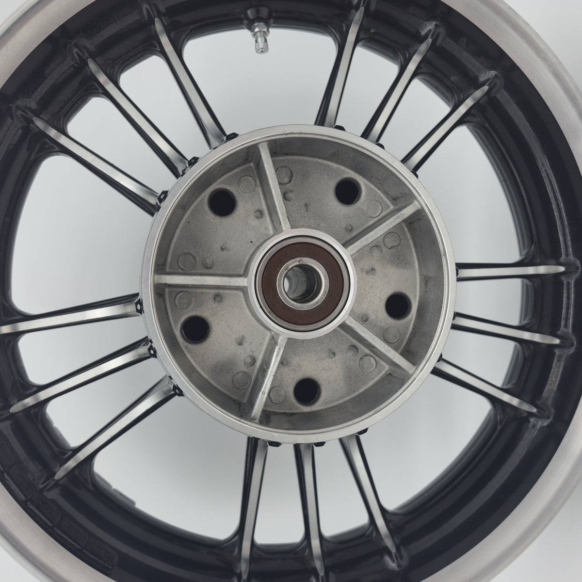 Indian Motorcycle Machined Rear Wheel – Scout – 2881579-266M